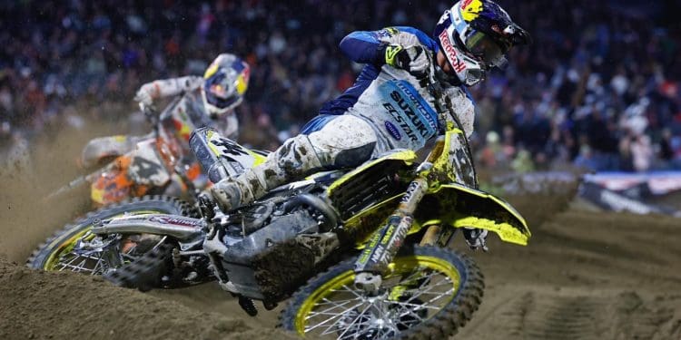 Ken Roczen surpreende e assume a liderança no AMA Supercross 450 e dá liderança à Suzuki 10 anos depois: ‘É um sonho tornado realidade’