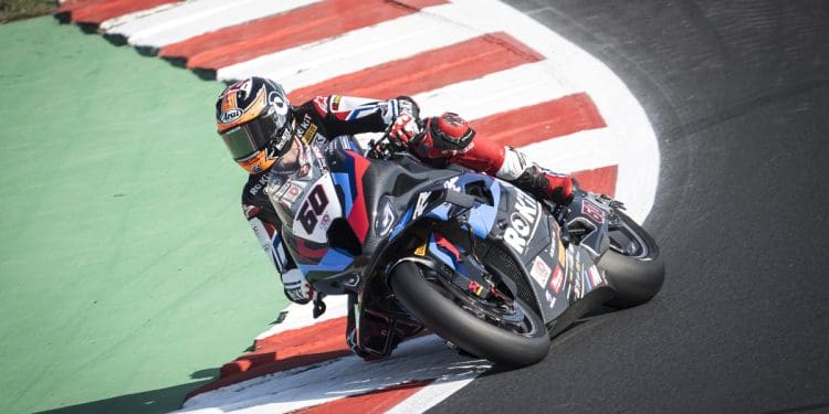 Fim das dúvidas: BMW obrigada a mudar o quadro no WSBK