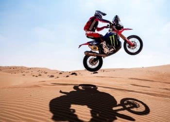 Tosha Schareina confirma vitória na Etapa 11 do Dakar; Com 61mk por correr Daniel Sanders tem uma mão e meia no título