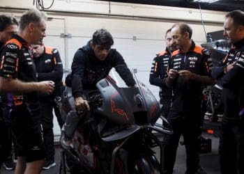 Vídeo: O primeiro dia de trabalho da «nova» Aprilia, com Jorge Martín e Marco Bezzecchi