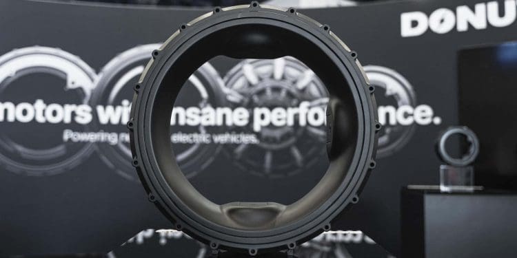 Motor elétrico de 1.000 cavalos com base em motor de moto não é ficção: conheça a ingenuidade da Donut Lab