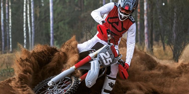 Acerbis lança nova coleção X-Flex 2.0 de vestuário off-road