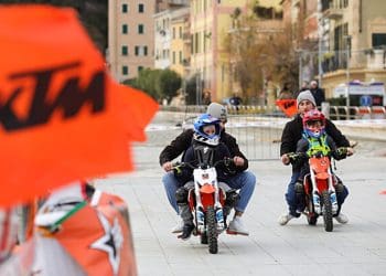 KTM SX-E ao serviço da promoção dos jovens talentos do motocross em Itália