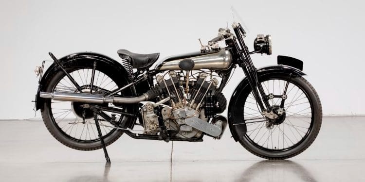 Brough Superior SS100: Um século de história no Ardingly Classic Bike Show