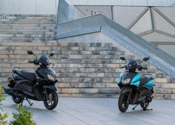 Vídeo: Yamaha RayZR, mais conectada e eficiente
