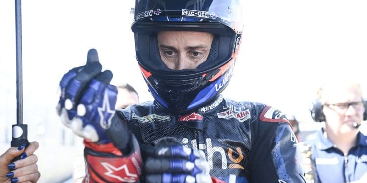 Yamaha testa em Sepang com Andrea Dovizioso antes do GP da Tailândia
