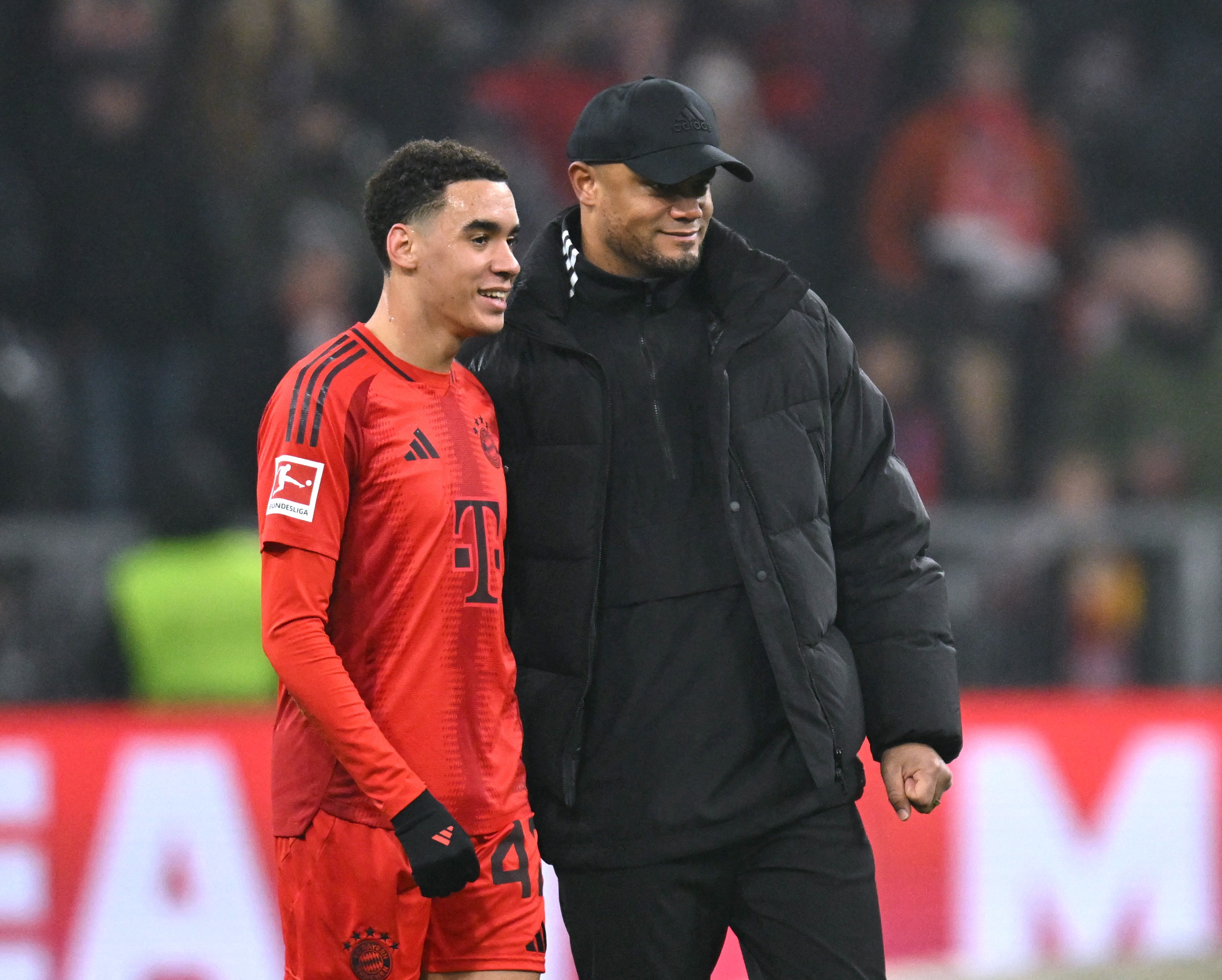 FC Bayern München サイン入りジャージ FC Bayern München サイン入りジャージ