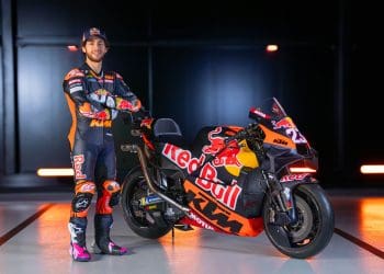 Enea Bastianini estabelece prioridades para o dia 1 dos testes em Sepang e revela: ‘Não falei muito com o Pedrosa e com o Pol Espargaró’