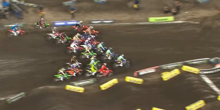 Vídeo: O melhor da AMA 250 SX zona Este em Tampa