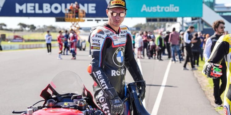 Toprak Razgatlioglu responde a Luca Marini: ‘É melhor que se foque na carreira dele’