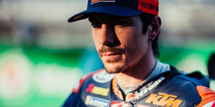 ‘A KTM tem um estilo especial, em travagem, digamos assim; Não tenho de mudar, apenas entender melhorar a moto’ – Maverick Viñales