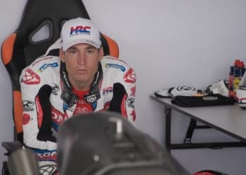 Aleix Espargaró will not be at the first official tests of the year in Sepang but says he has a ‘busy schedule’: ‘We need to raise the level’