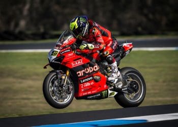 Álvaro Bautusta critica corridas flag-to-flag em Phillip Island: ‘É muito perigoso’