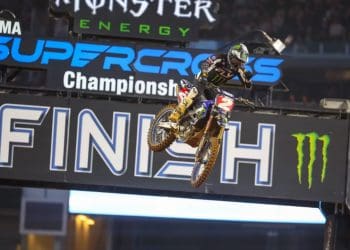 Cooper Webb vence 450SX em Arlington e assume a liderança do AMA Supercross