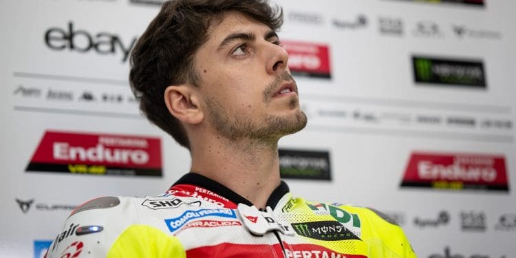 Fabio Di Giannantonio operado com sucesso à clavícula esquerda