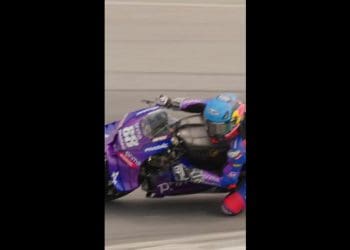 Vídeo: Yamaha em ação no shakedown de Sepang