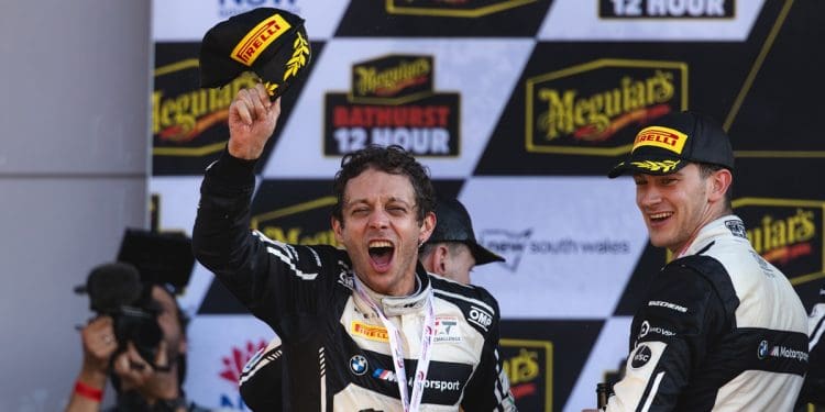 Mãe de Valentino Rossi destaca entusiasmo e paixão do filho: ‘Surpreende-me’