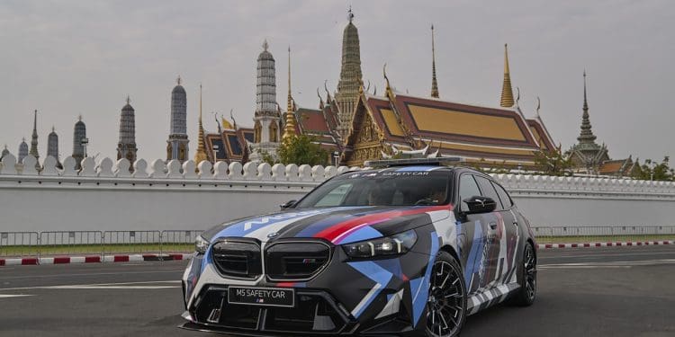 BMWW M5 Touring é o novo (e sensacional) safety car do MotoGP