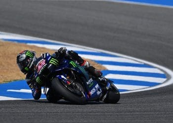 Álex Rins revela em que área a Yamaha melhorou mais: ‘Consigo parar muito melhor; No ataque aos tempos é ainda assim um pouco difícil’