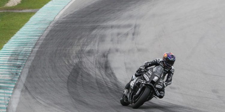 Michelin nega qualquer culpa dos pneus na queda de Jorge Martín