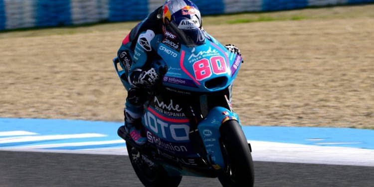 ‘O Moto2 não é fácil; estou a pensar muito em cima da moto’ – David Alonso