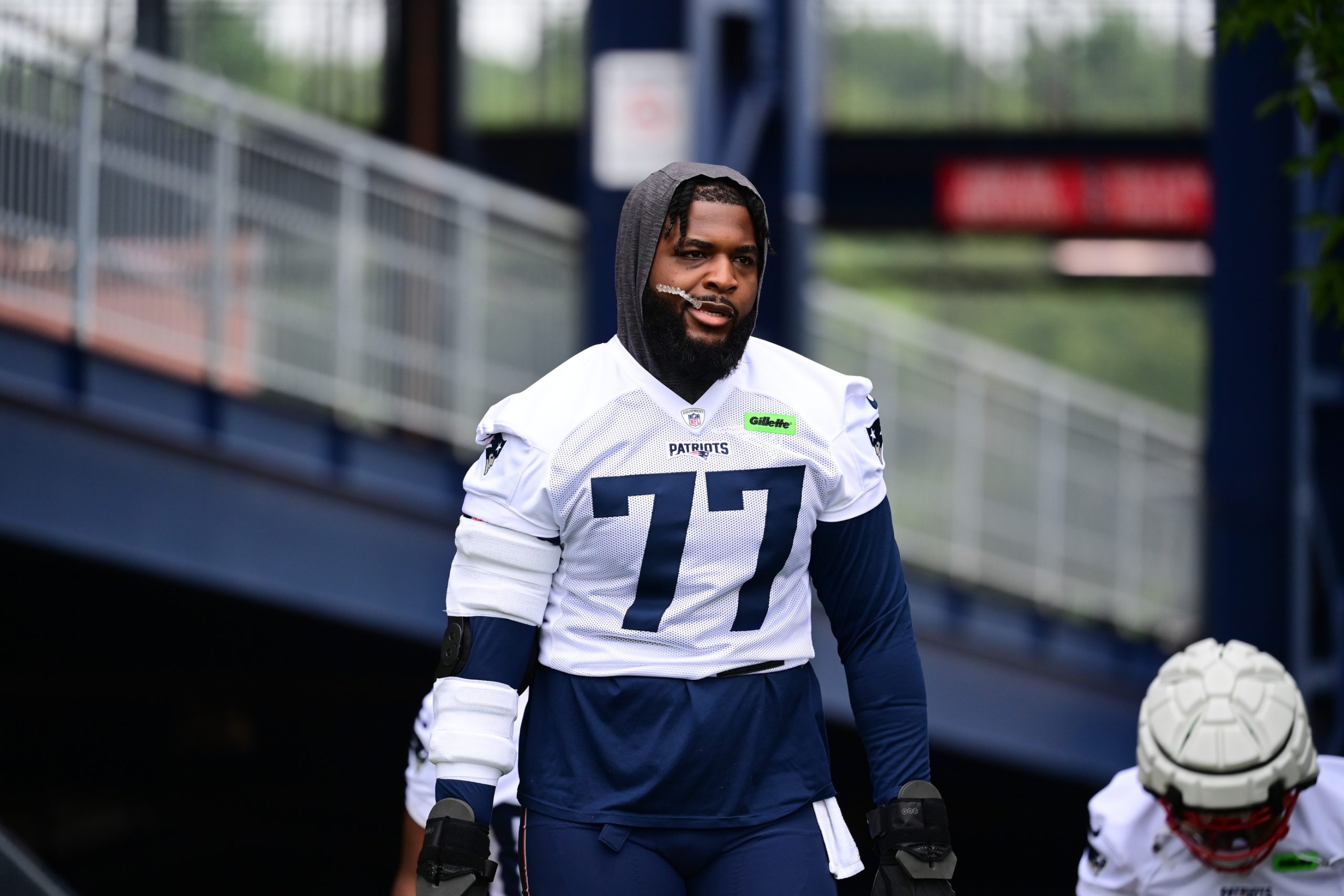 Shockwaves in NFL as Patriots Sever $4 Million Ties with Chukwuma Okorafor,  Igniting Early Free Agency Frenzy - Motociclismo