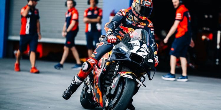 Tech3 ‘entusiasmada e impaciente para ver o Bastianini e o Maverick Viñales’ a fazerem estreia com as cores da equipa, diz Nicolas Goyon