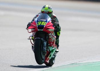 Alberto Puig explica o que mudou na moto para Joan Mir ter mais facilidades