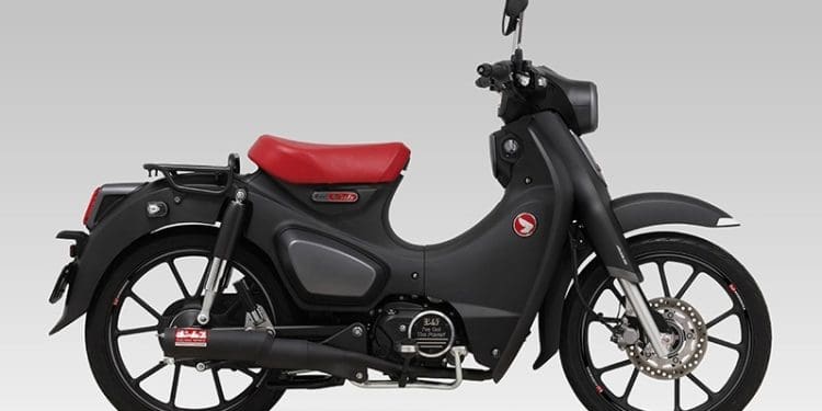 YOSHIMURA apresenta o novo escape ‘Machine Bent Straight 762 Cyclone’ para a Super Cub C125