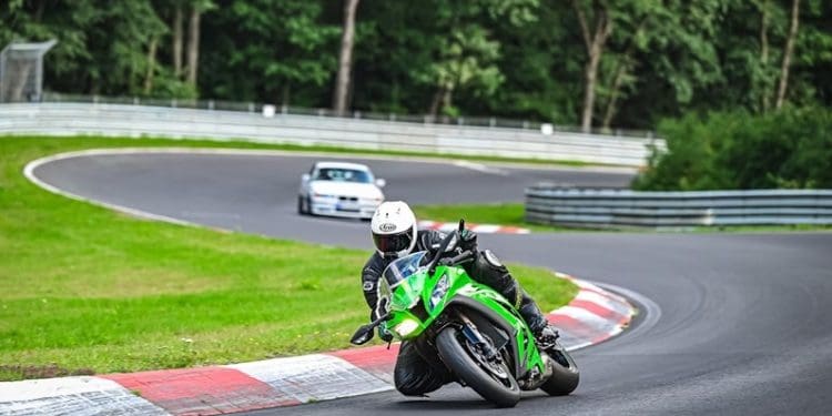 Nürburgring impõe fortes restrições às motos nas sessões públicas a partir de 2025