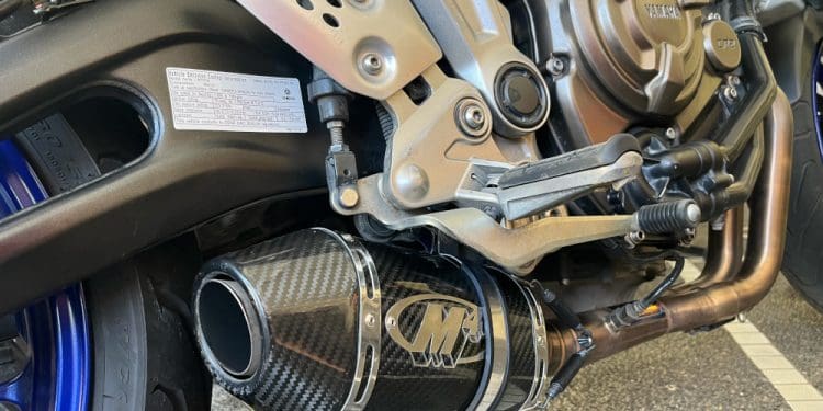 Novo dispositivo converte o calor do escape em energia – um passo em frente para os motores de combustão