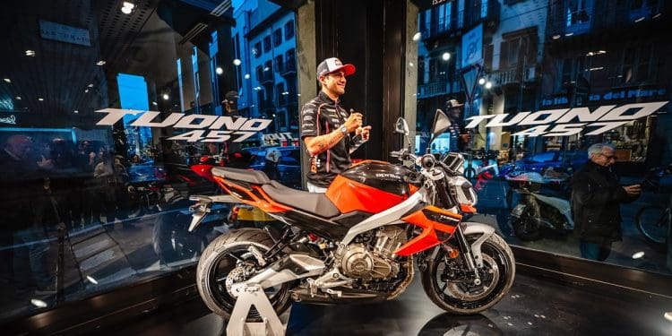 Jorge Martín marca inicio oficial das pré-reservas da nova Aprilia Tuono 457