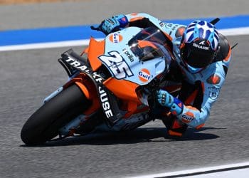 Sobreaquecimento no pneu dianteiro tramou Raúl Fernández em Buriram: ‘Antes estava a lutar bem, mas depois fiquei 1,5s mais lento’