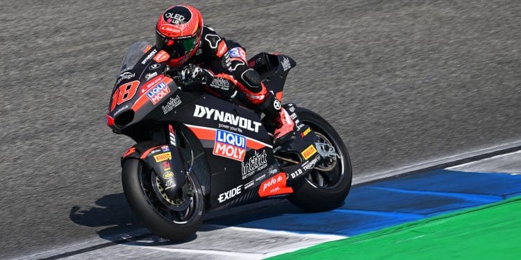 Manuel González bate tudo e todos no Moto2 e sela pole position para o GP da Argentina