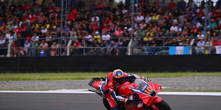 Carlo Pernat elogia a Honda: ‘Foi o construtor que trabalhou melhor’