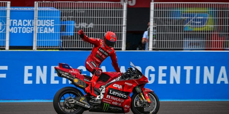 Uccio Salucci crê que Marc Márquez vai superar as 115 vitórias de Valentino Rossi