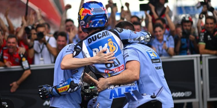 Rúben Xaus acredita que falta Álex Márquez dar ‘um click’, e que isso irá fazê-lo crescer