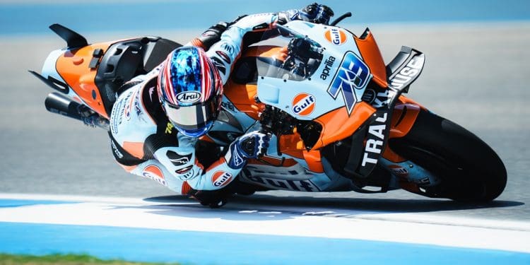 ‘Eu estava a tentar copiar o Pecco Bagnaia; aprendi a ser suave’ – Ai Ogura