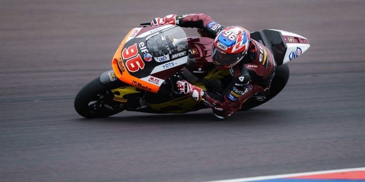 Jake Dixon liderou FP1 de Moto2 chuvoso em Austin na frente do homem da casa
