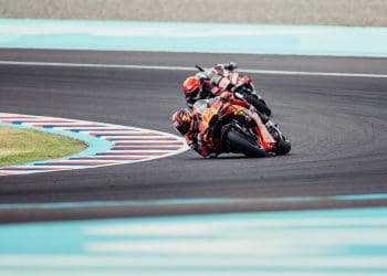 Maverick Viñales num poço de dúvidas: ‘Quando sigo outros vejo que a tração não é a melhor, mas depois vemos vídeos e fico sem saber’