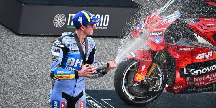 Álex Márquez com abordagem ‘realista’ afasta-se de eventual luta pelo título: ‘Não é possível, mas sonhar é grátis’