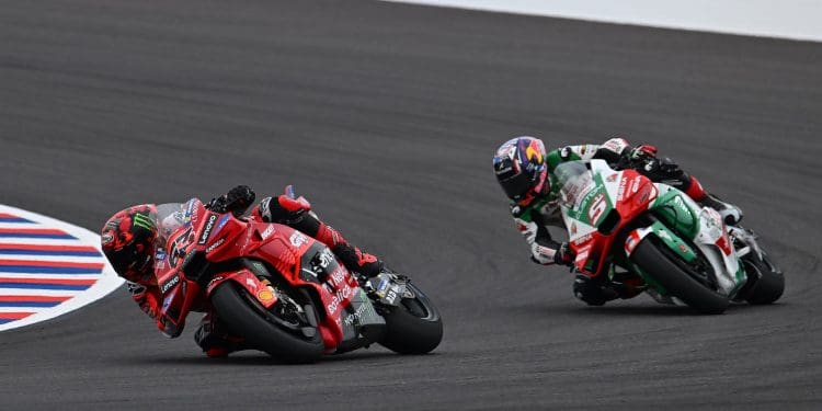 Pecco Bagnaia frustrado após GP da Argentina: ‘Esperava mais de mim; O quarto não é o meu lugar, nem sequer o terceiro…’