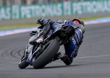 Alex Barros analisa situação da Yamaha: ‘Miguel Oliveira disse-me que a moto não tem tração’