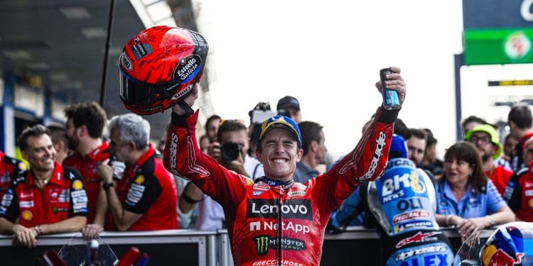 GP da Tailândia de requinte para Marc Márquez e o irmão: ‘Não consigo imaginar o que os meus pais sentem’