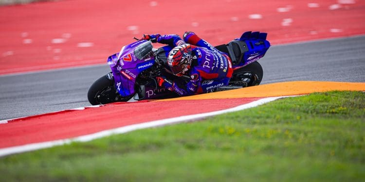 Augusto Fernández substituiu Miguel Oliveira, teve a sorte das circunstâncias, e ultrapassou o português no campeonato