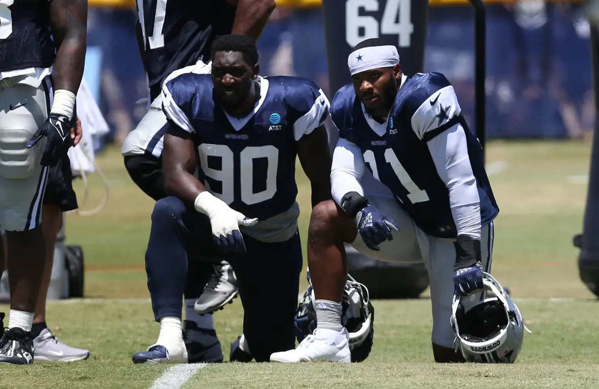 DeMarcus Lawrence leaves the Dallas Cowboys for Seattle Seahawks in a  stunning $42M deal marking a new chapter in his career - Motociclismo