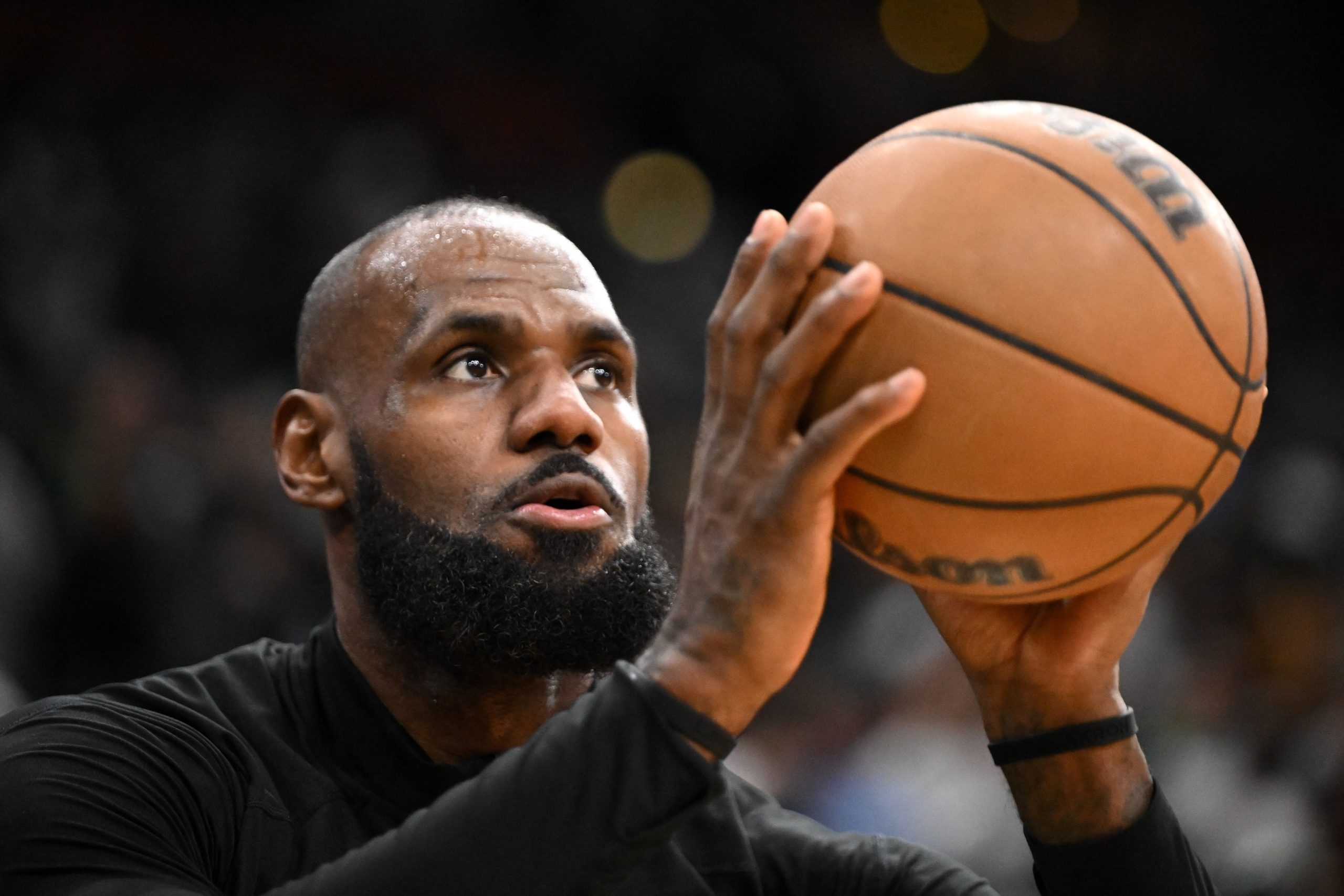 LeBron James confronte Stephen A. Smith après sa victoire en NBA en révélant une demande de 250 000 $ qui contrarie Michael Jordan dans un bouleversement choquant. - Motociclismo