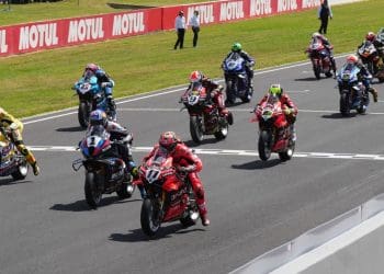 Arranque de 2025 com surpresas, momentos inesperados, frustração: eis o Mundial de Superbikes!