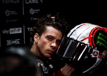 Marco Bezzecchi e o resultado possível se não fosse a queda na primeira curva