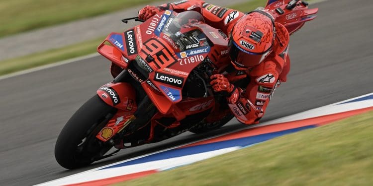 ‘Eu não tinha uma afinação de base para o meu estilo de pilotagem’ – Marc Márquez